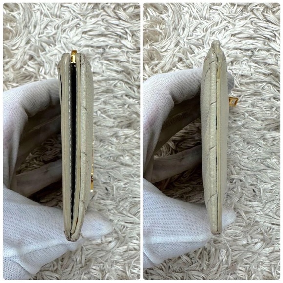 Yves Saint Laurent Ivory Chevron Wallet with Gold Logo - Picture 5 of 9